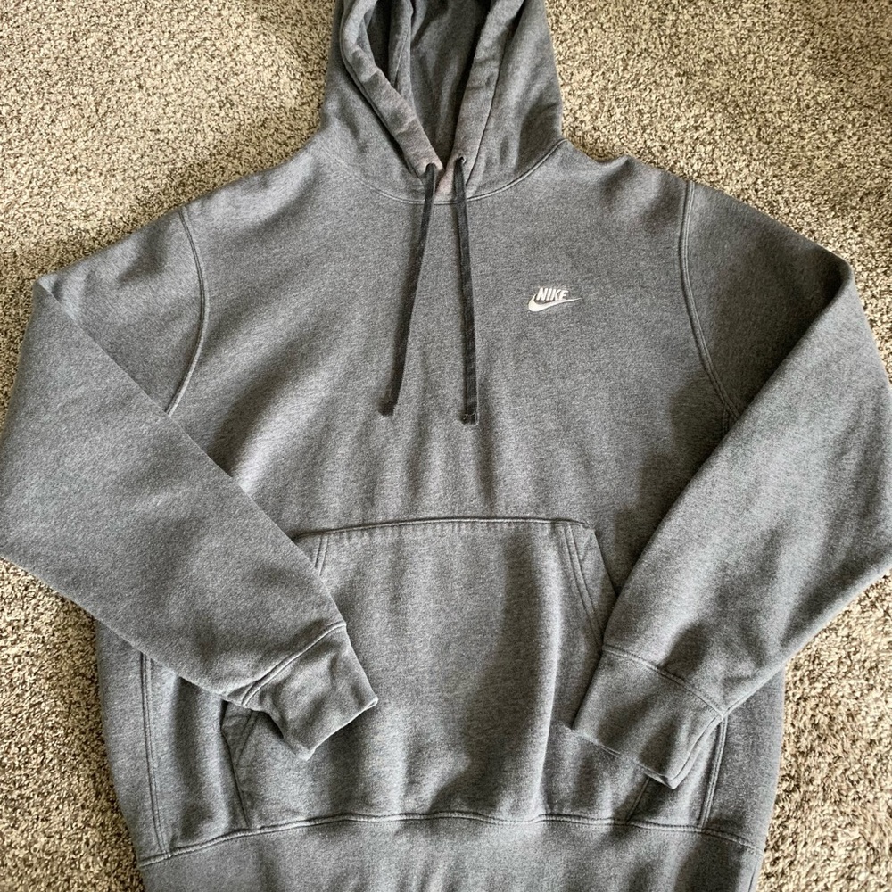 Nike sportswear club fleece sweatshirt